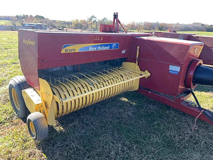 new-holland-bc5070-image-13