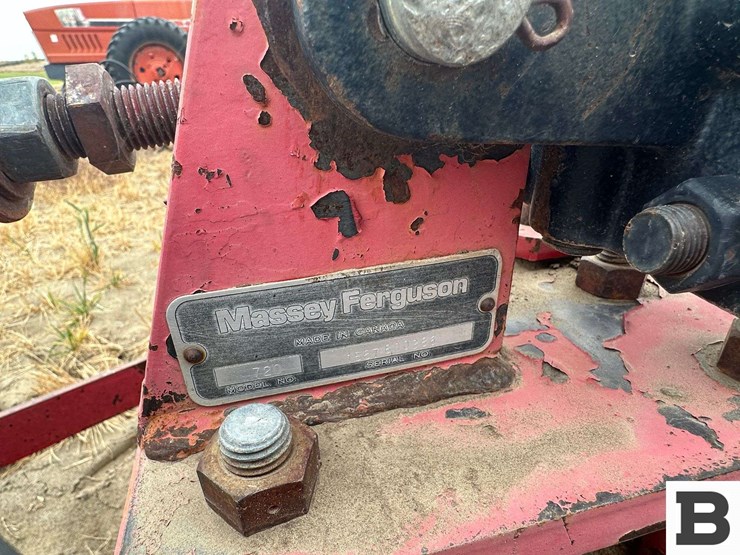 massey-ferguson-720-image-10