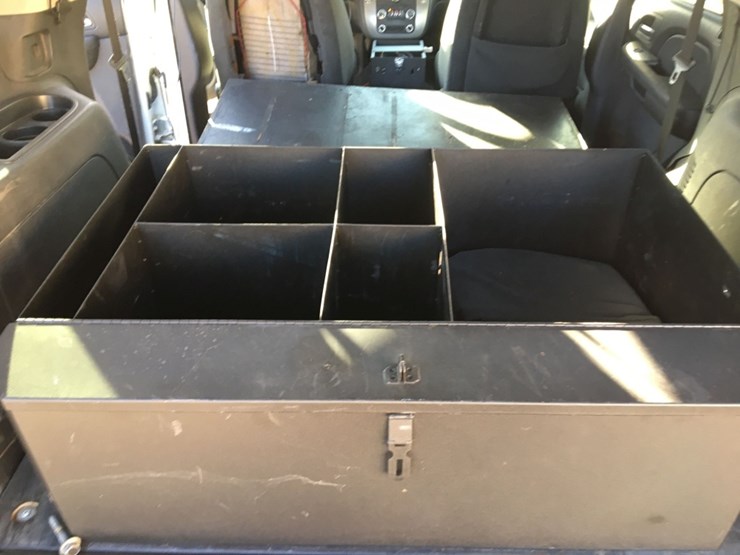 2007-chevrolet-tahoe-image-9