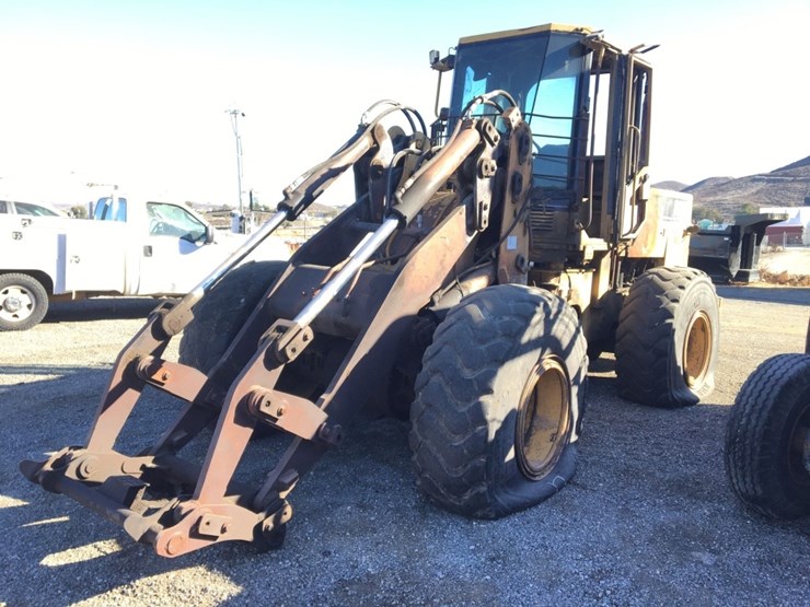 caterpillar-it38f-image-1