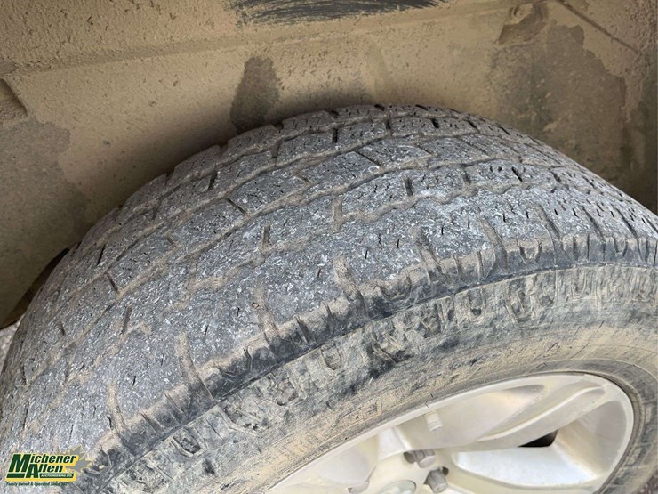 2014-dodge-1500-image-9