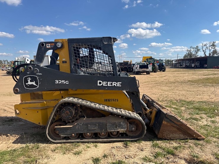 2021-deere-325g-image-5