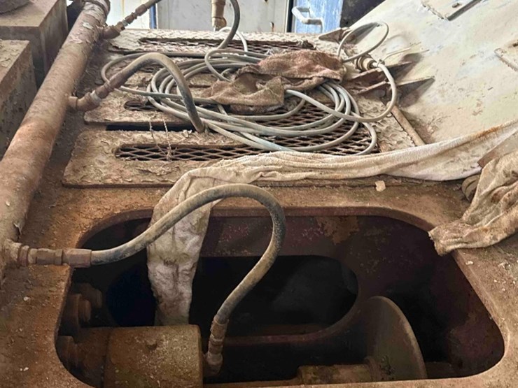 caterpillar-3508-image-11