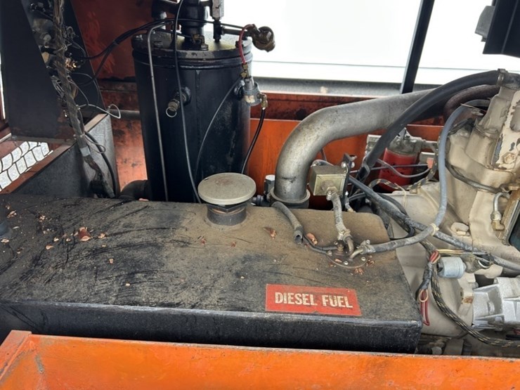 1994-deere-4039df-image-16