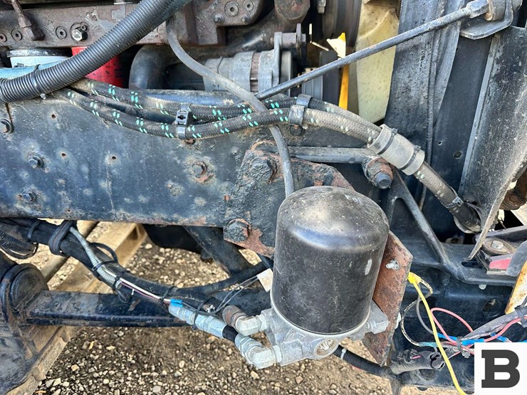 2000-kenworth-t800-image-13