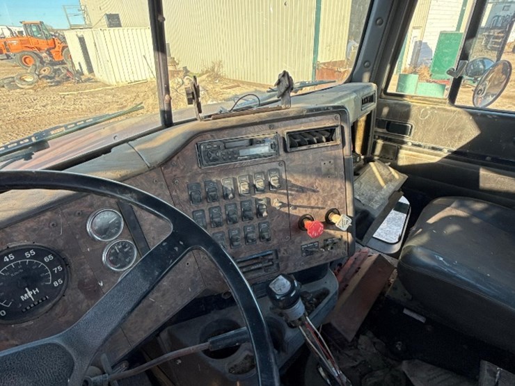 1997-cummins-m11-image-12