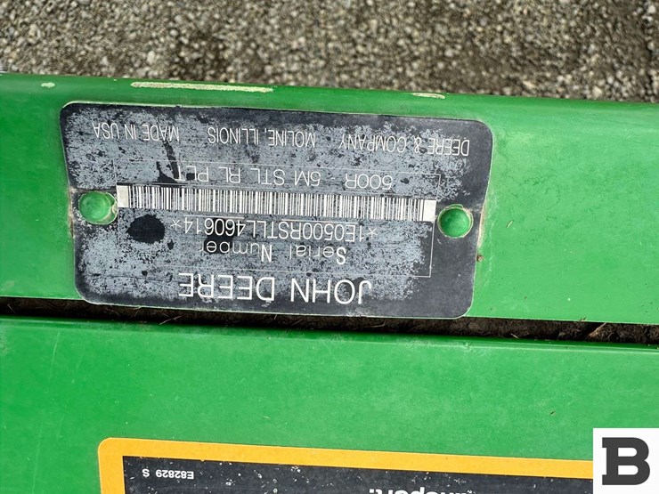 john-deere-w235r-image-87