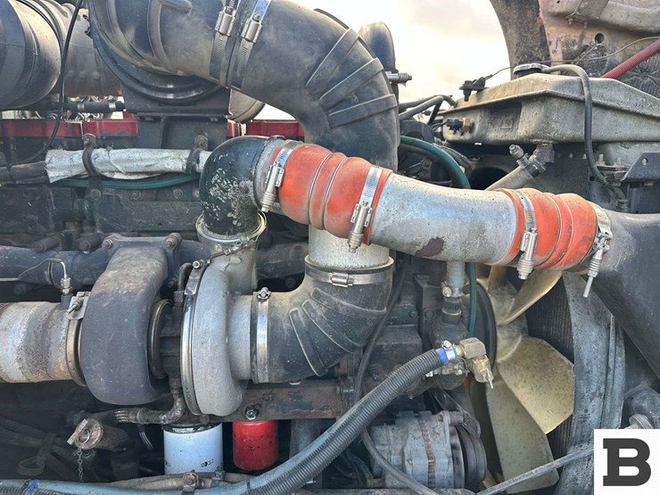 2000-kenworth-t800-image-16