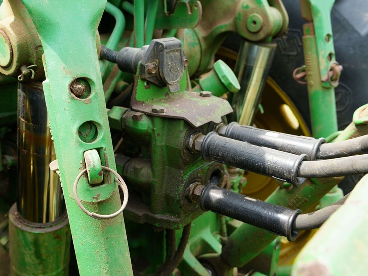 1994-john-deere-7200-image-27