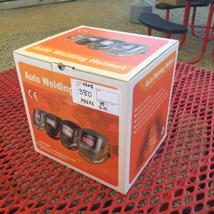 Unused Auto Darkening Welding Helmet.