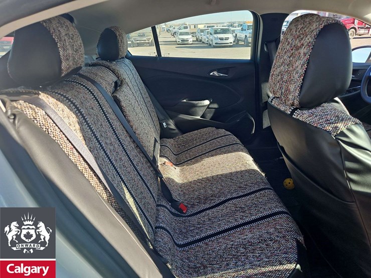 2018-chevrolet-cruze-lt-4dr-hatchback-image-13