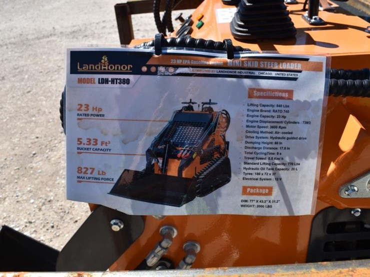 landhero-ht380-mini-skid-steer-(serial-#-7114001)-(k)-image-6