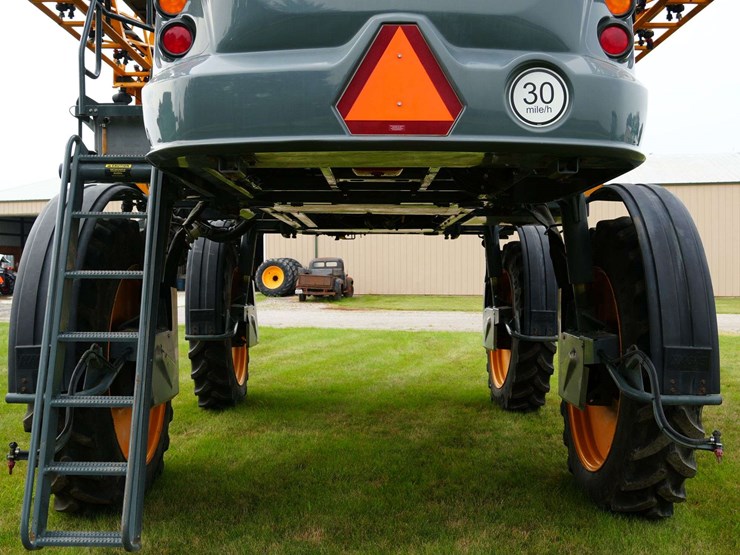 hagie-sts12-image-40