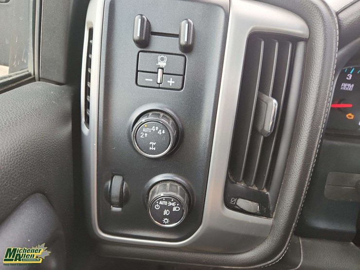 2018-gmc-sierra-1500-image-12