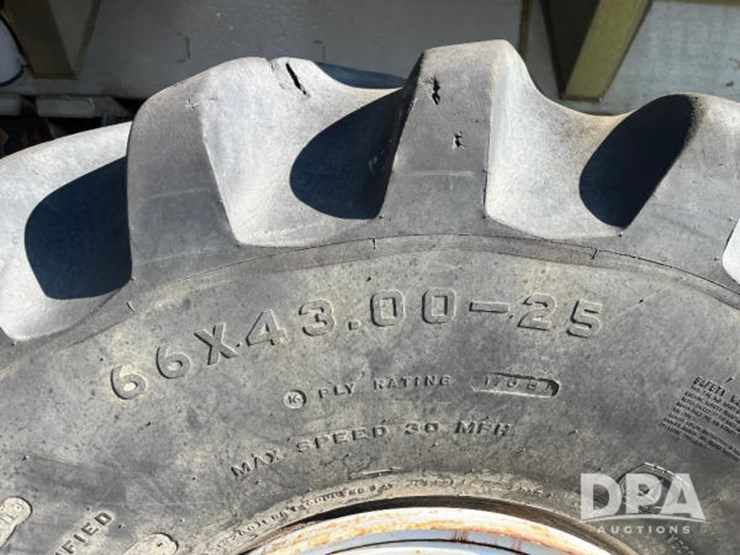 2009-stahly-peterbilt-image-22