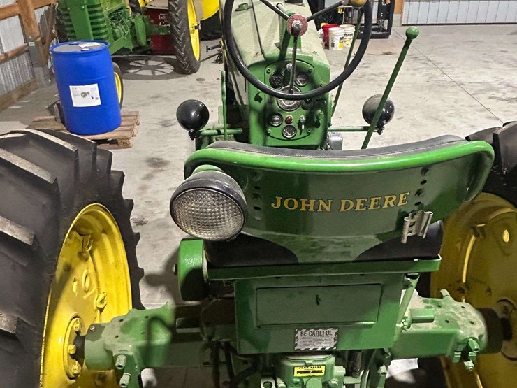 john-deere-70-image-5