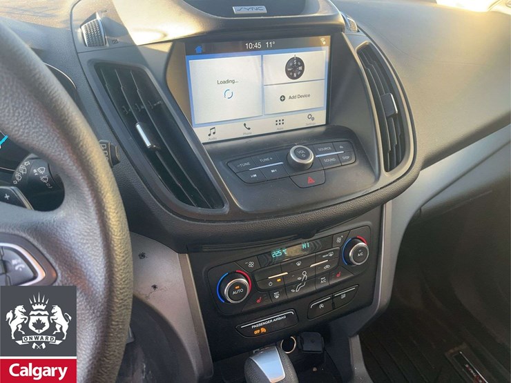 2017-ford-escape-image-14