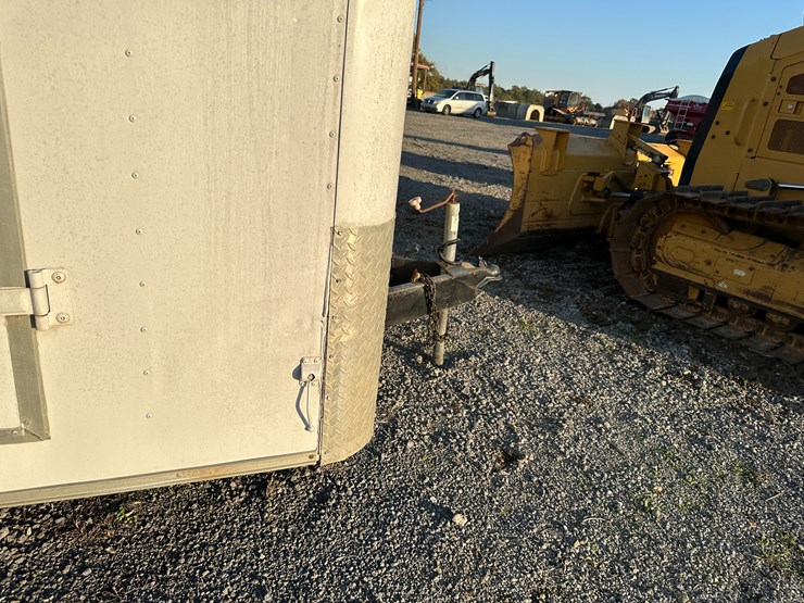 #32839-•-16'-t/a-enclosed-cargo-trailer-vin:-16hpb16244h122978-image-31
