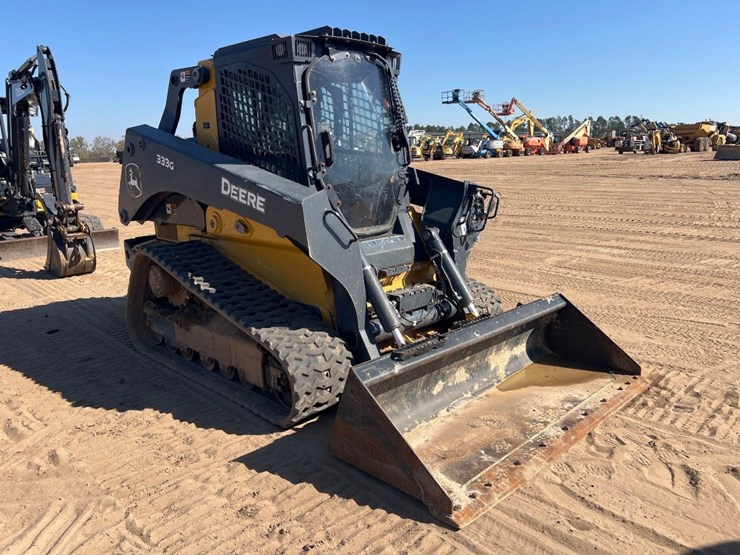 2020-deere-333g-image-6