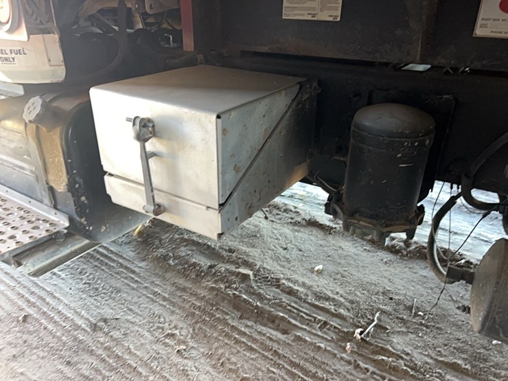 1999-freightliner-truck,--johnny-gregory-body,-vin...5220-image-17