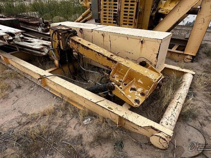 2012-letourneau-500-ton-ac-top-drive-image-9