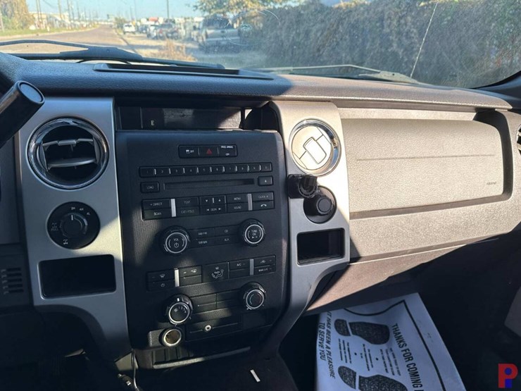 2012-ford-f150-xlt-image-11