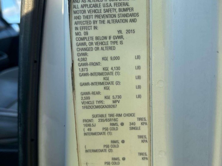 2016-ford-transit-image-5