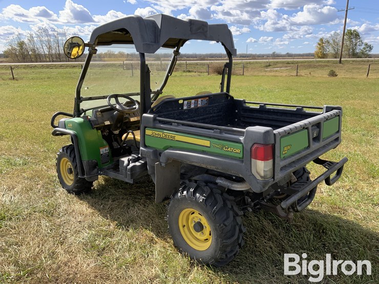 2014-john-deere-gator-image-7
