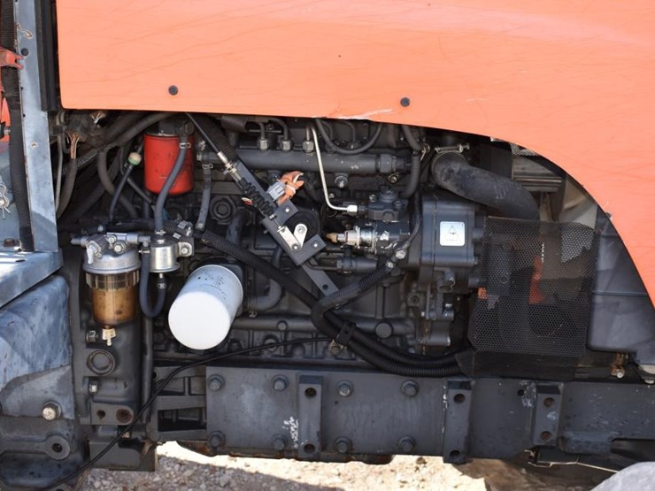 kubota-m108s-image-7