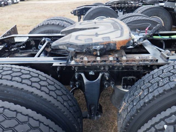 2022-international-lt-image-7