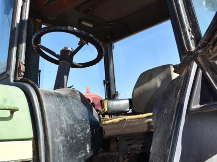 john-deere-4430-image-8