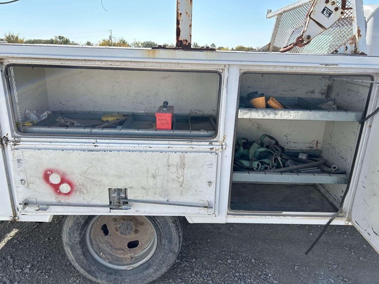 2015-ford-f350-image-25