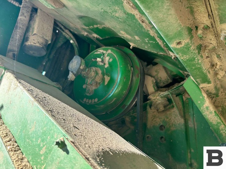 1993-john-deere-9600-image-28