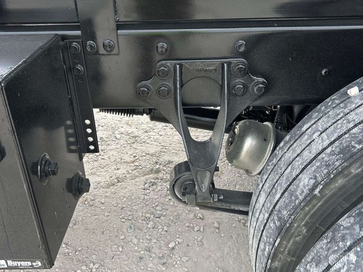 2021-international-mv607-image-30