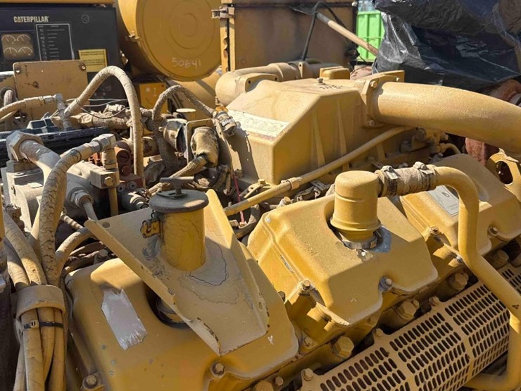 2001-caterpillar-3412-image-10