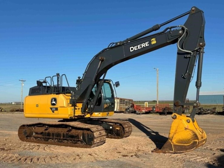2023-john-deere-210p-excavator-image-1