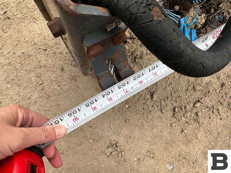 1997-holms-industrial-hydraulic-broom-image-9