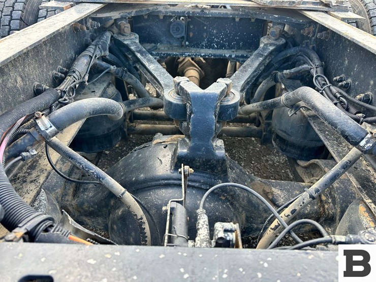 1999-kenworth-t800-image-51