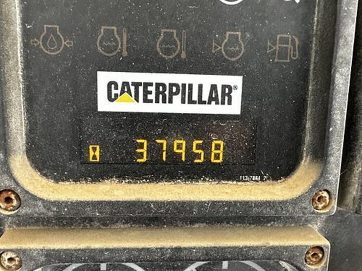 2001-caterpillar-3508-image-4