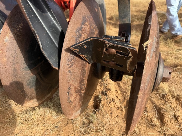 kuhn-krause-8200-36-image-21