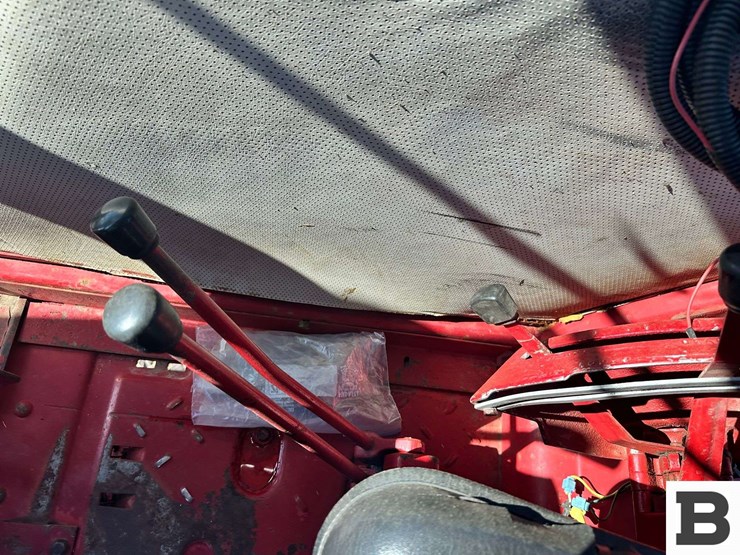 1972-international-1066-image-86