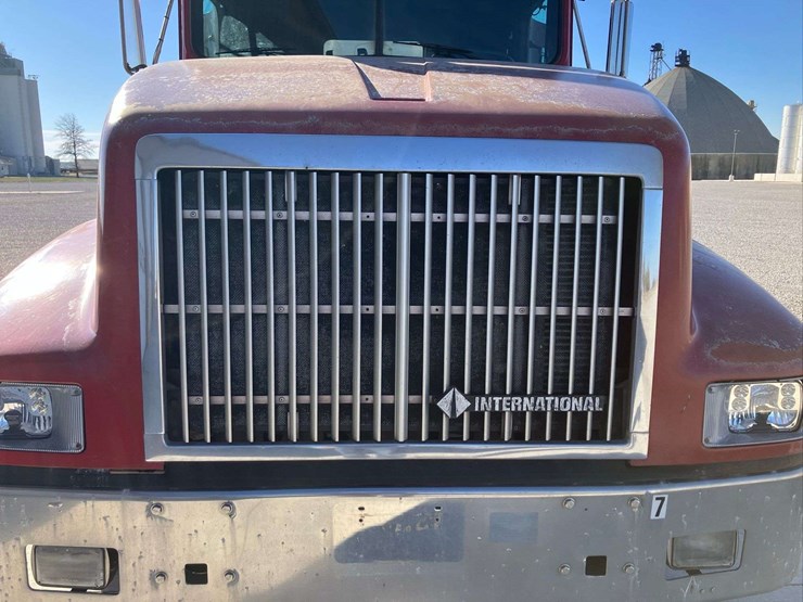 1994-international-9400-image-38