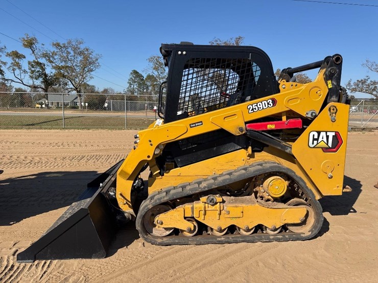 2023-caterpillar-259d3-image-1