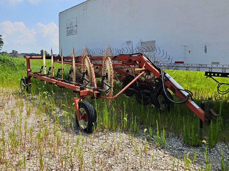 h&s-hay-rake-image-1
