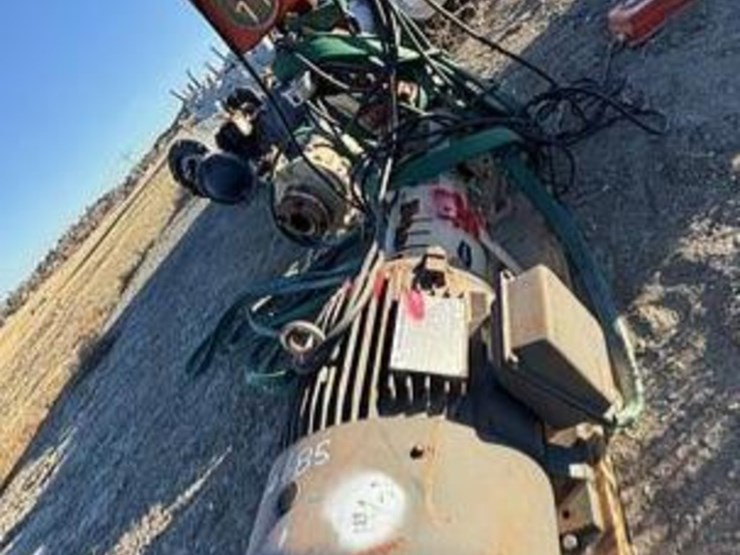 flowserve-3x1.5-centrifugal-fluid-pump-image-1