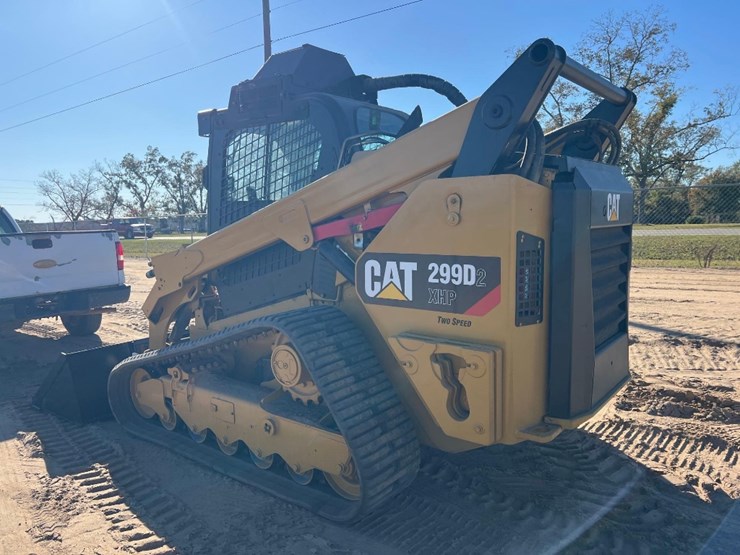 2019-caterpillar-299d2-xhp-image-2