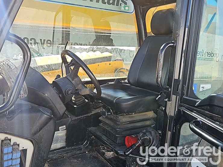 2015-jcb-509-42-image-25