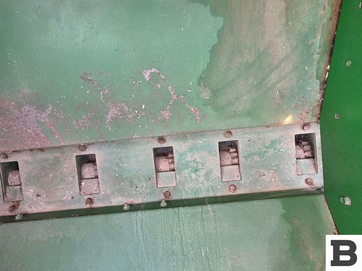 john-deere-450-image-9