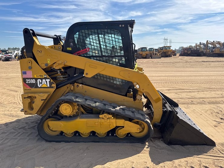 2019-caterpillar-259d-image-5