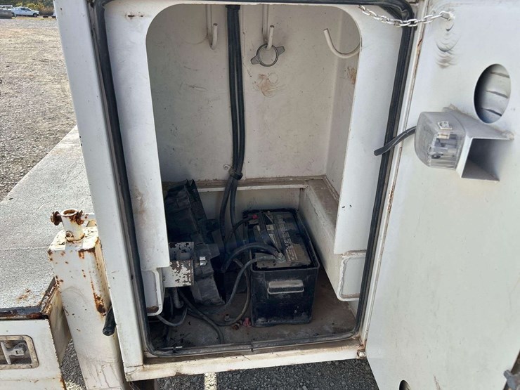 2015-ford-f350-image-24